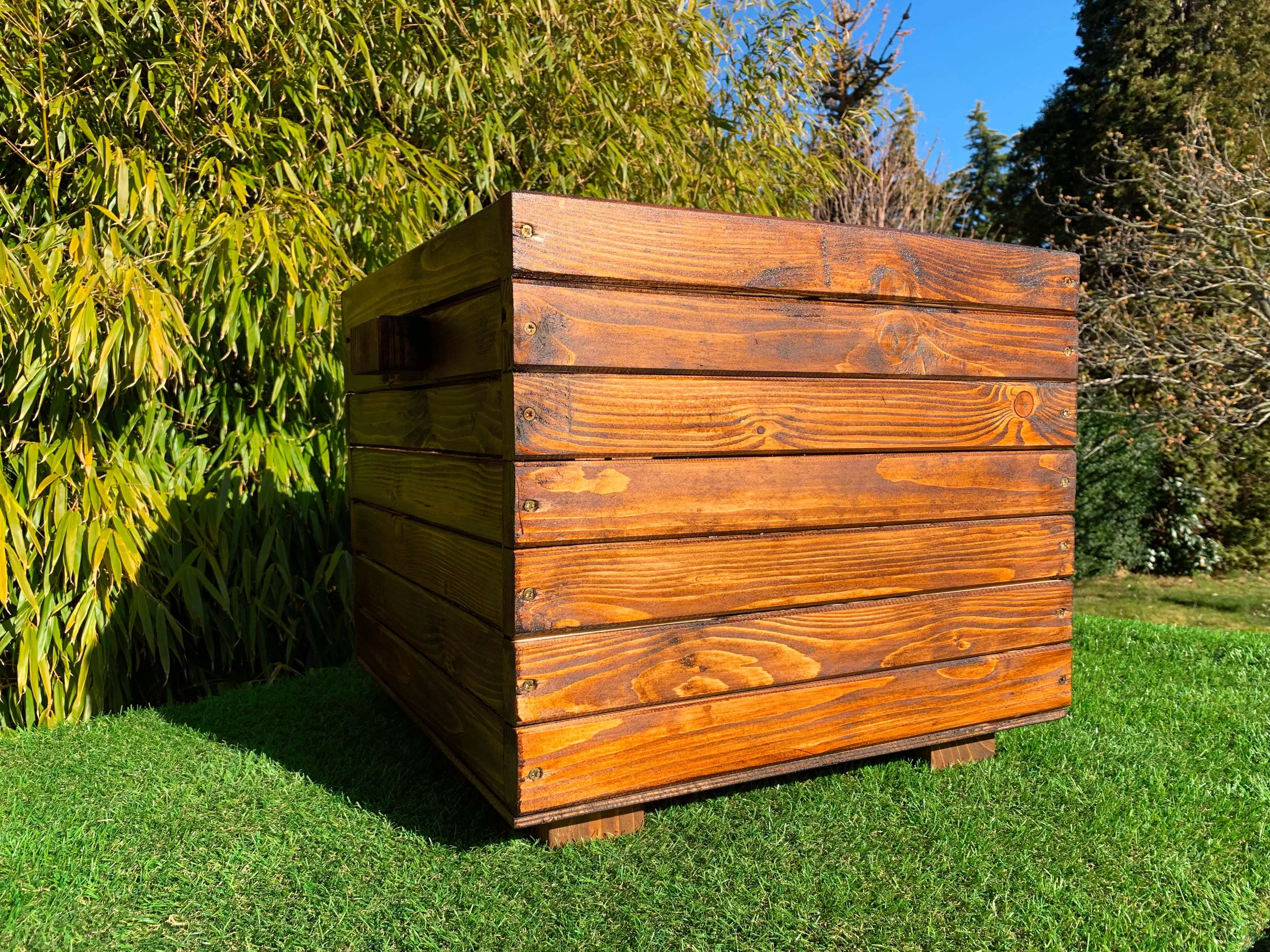 Dřevěný truhlík Carre 50x50x40
